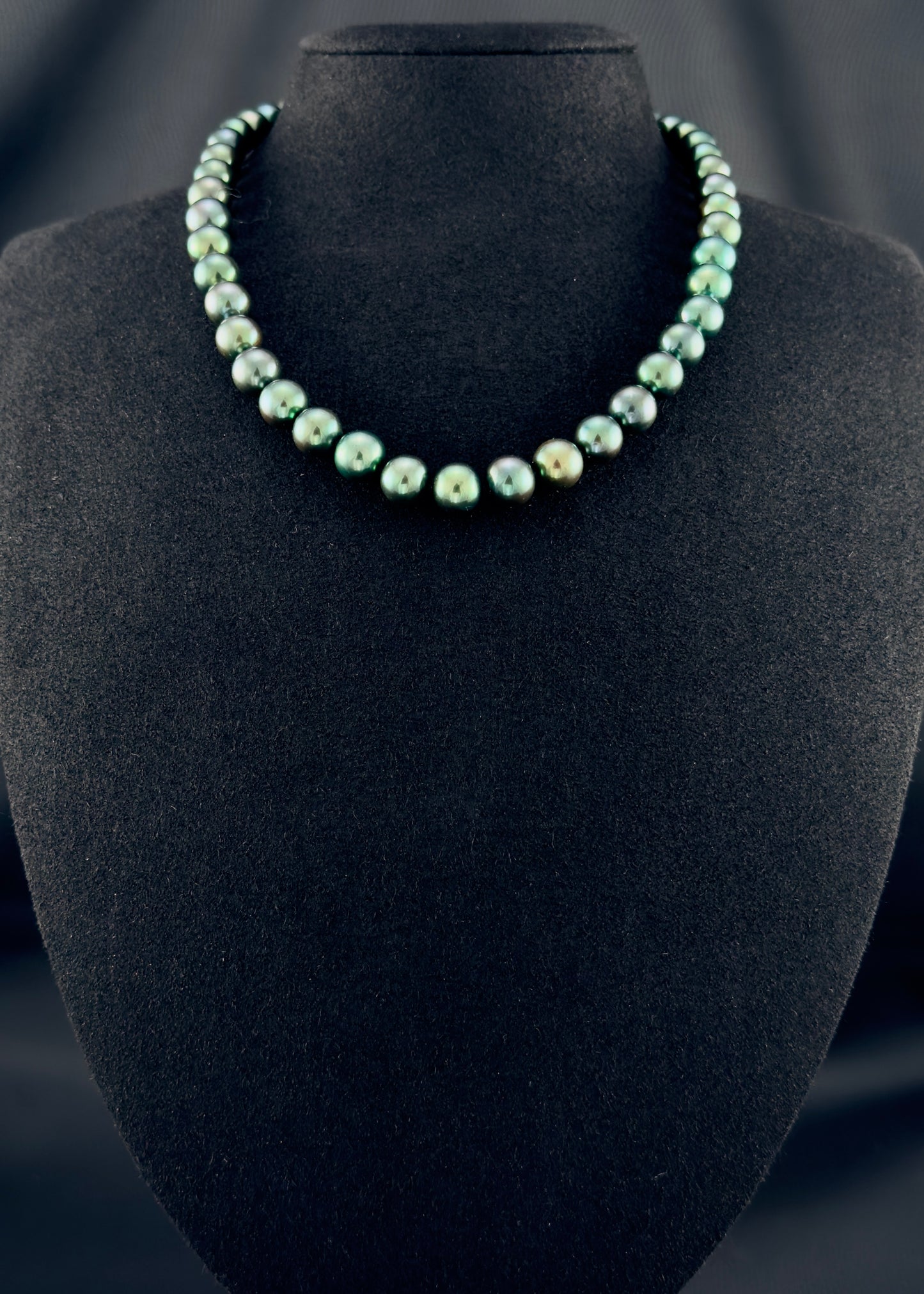 16" Tahitian Deep Pistachio Pearl Necklace | AAAAA Grade | 14K Clasp