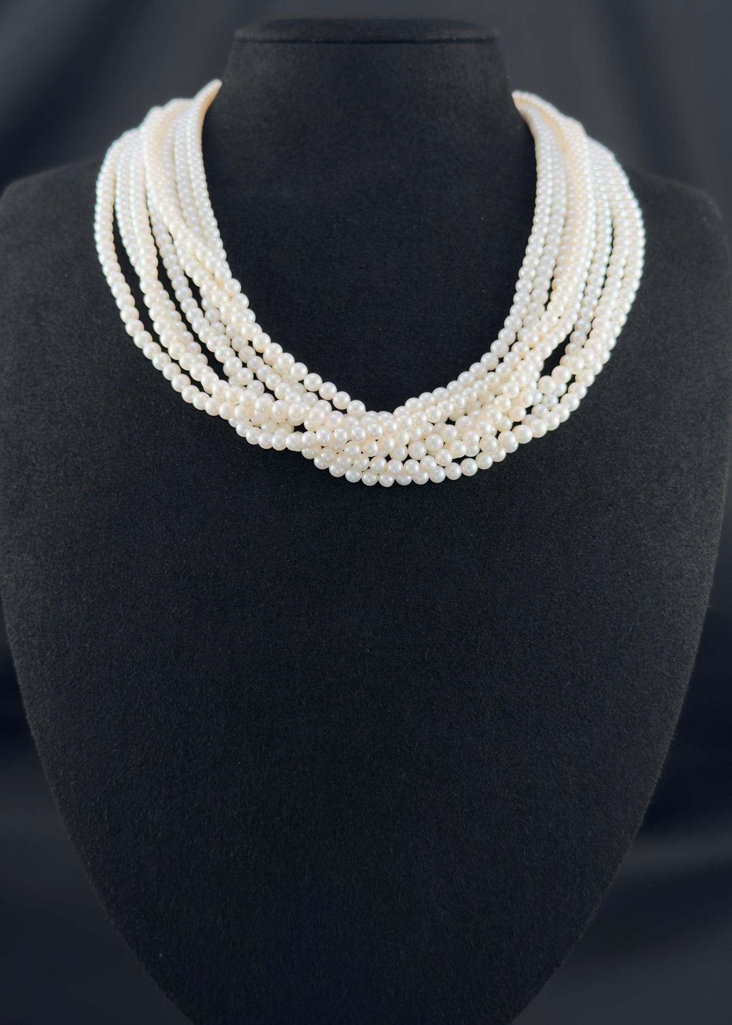 18" South Sea White Pearl Necklace | AAAAA Grade | Plated Clasp