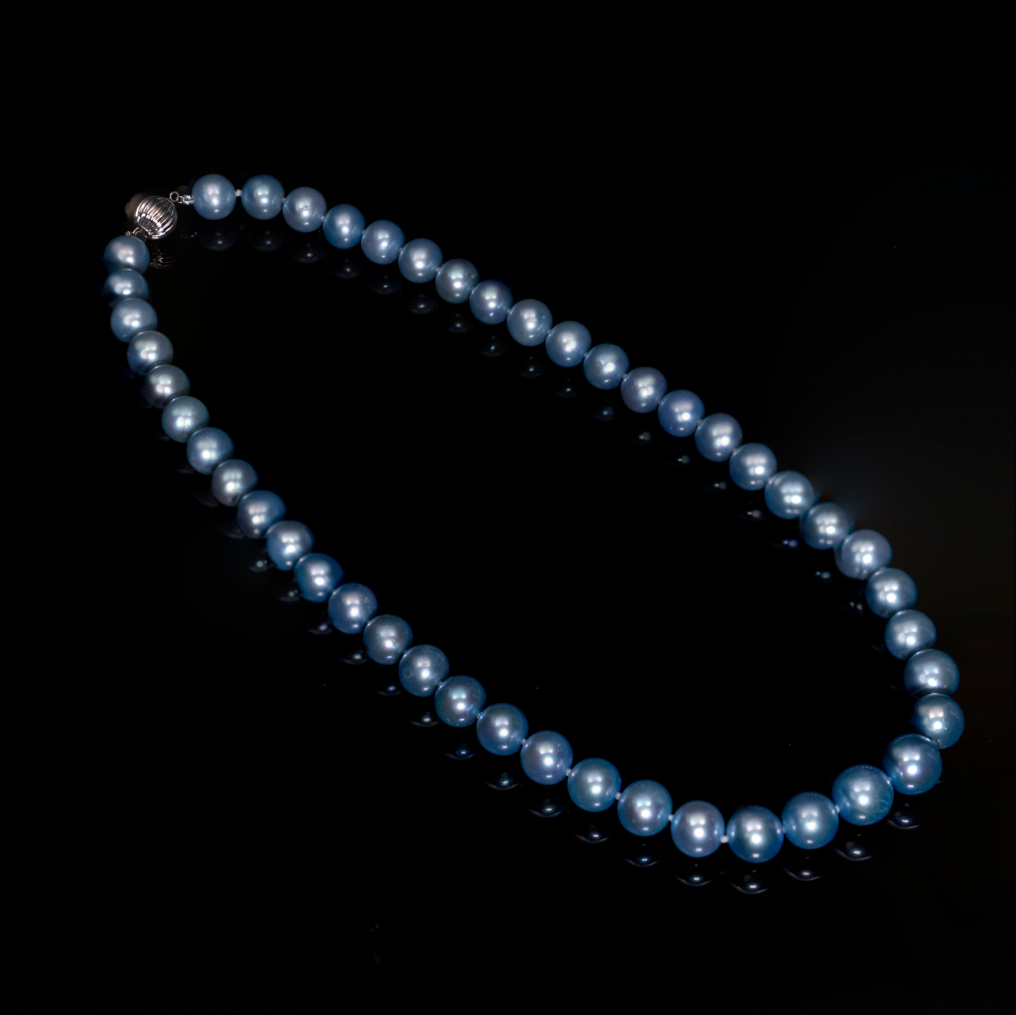 18" South Sea Silver-Grey-Blue Necklace | AAAAA Grade | 14K [cn094]