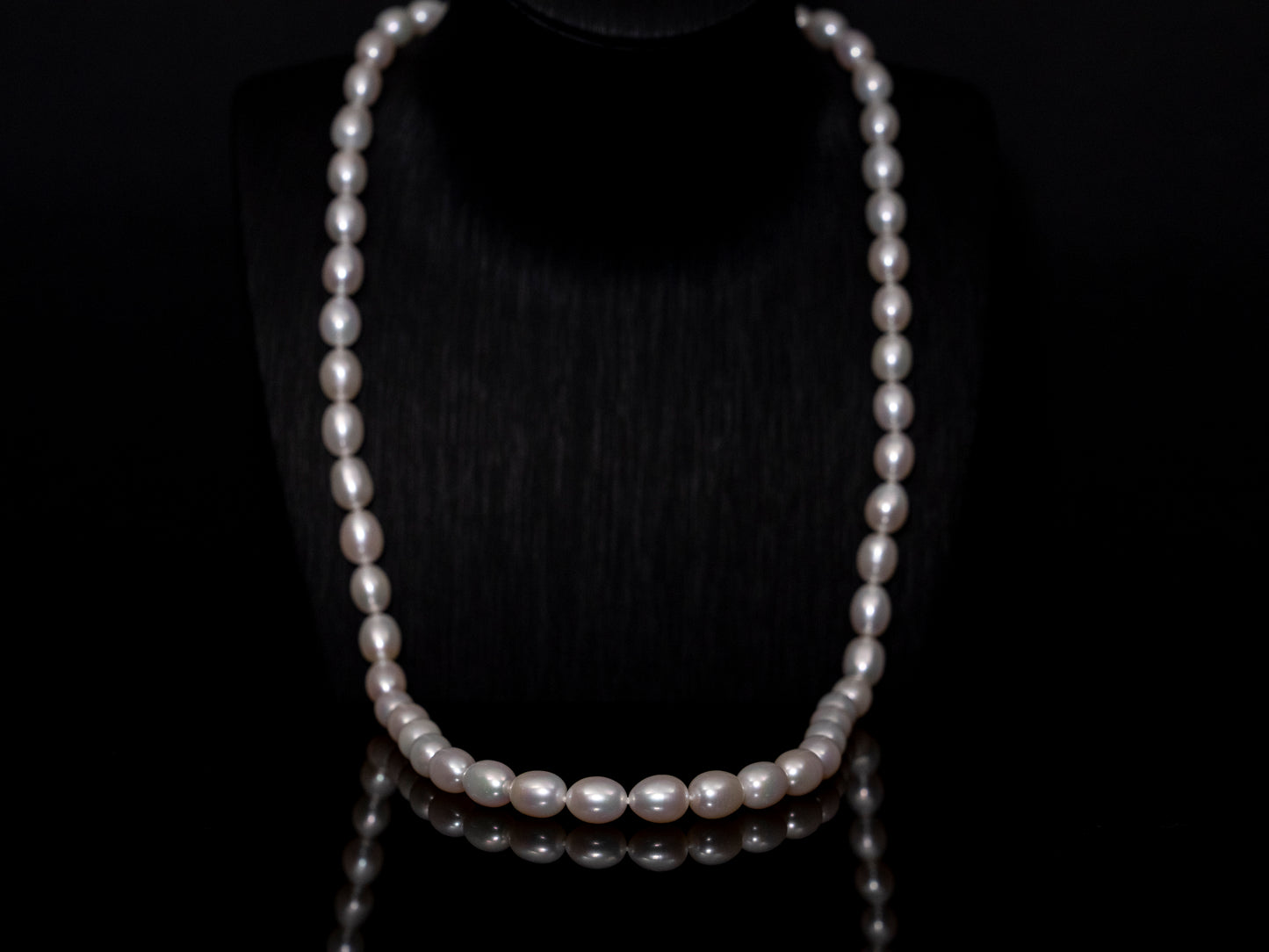 26" Oval Baroque White Pearl Necklace | AAAAA Grade | *No Clasp [cn083]