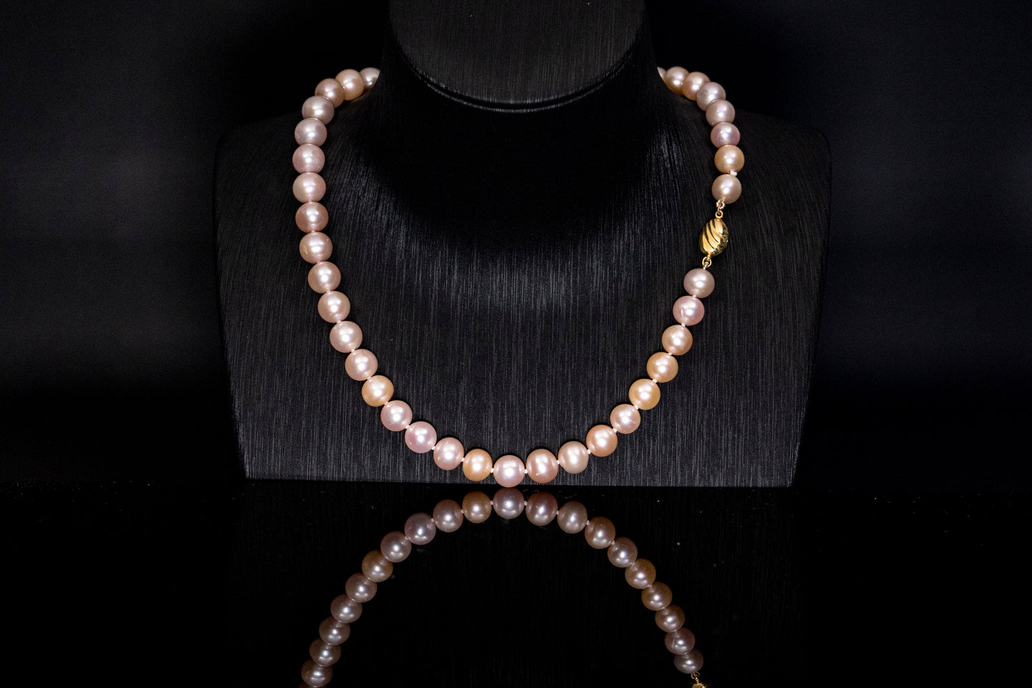 17" South Sea Soft-Pink Pearl Necklace | AAAAA Grade | Plated Clasp [cn045]
