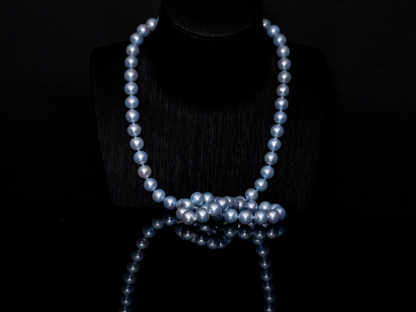 18" South Sea Silver-Grey-Blue Necklace | AAAAA Grade | 14K [cn094]
