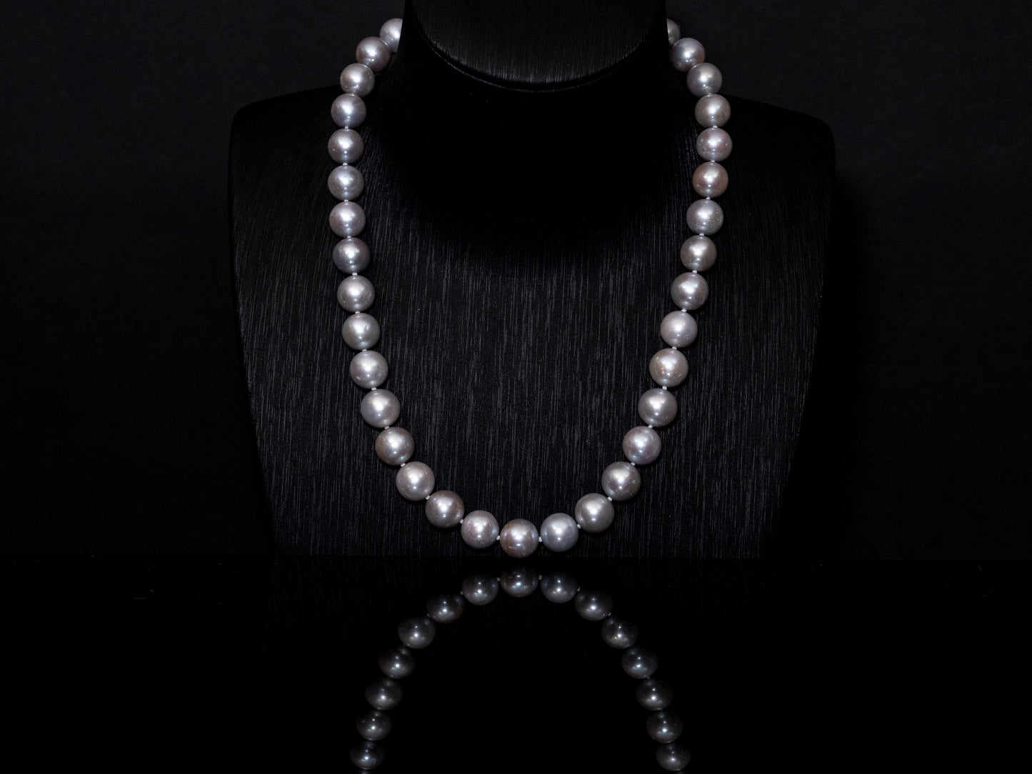 18" South Sea Soft Grey Pearl Necklace | AAAA Grade | 14K Clasp [cn050]