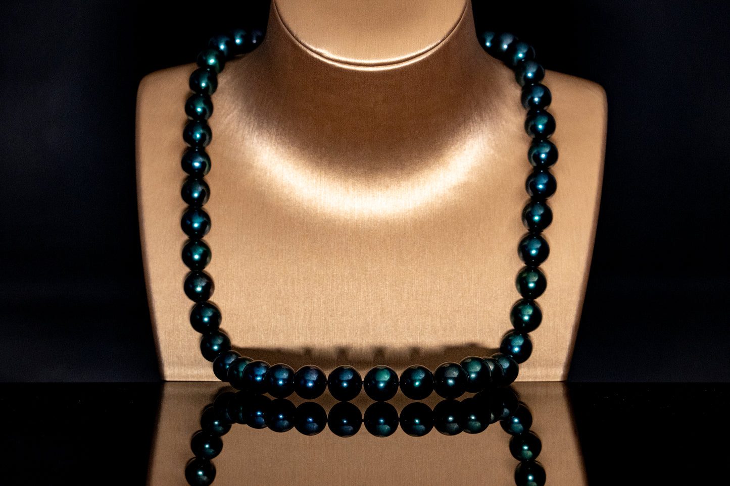 23" Tahitian Dark-Green Pearl Necklace | AAAAA Grade | *No Clasp [cnT025]