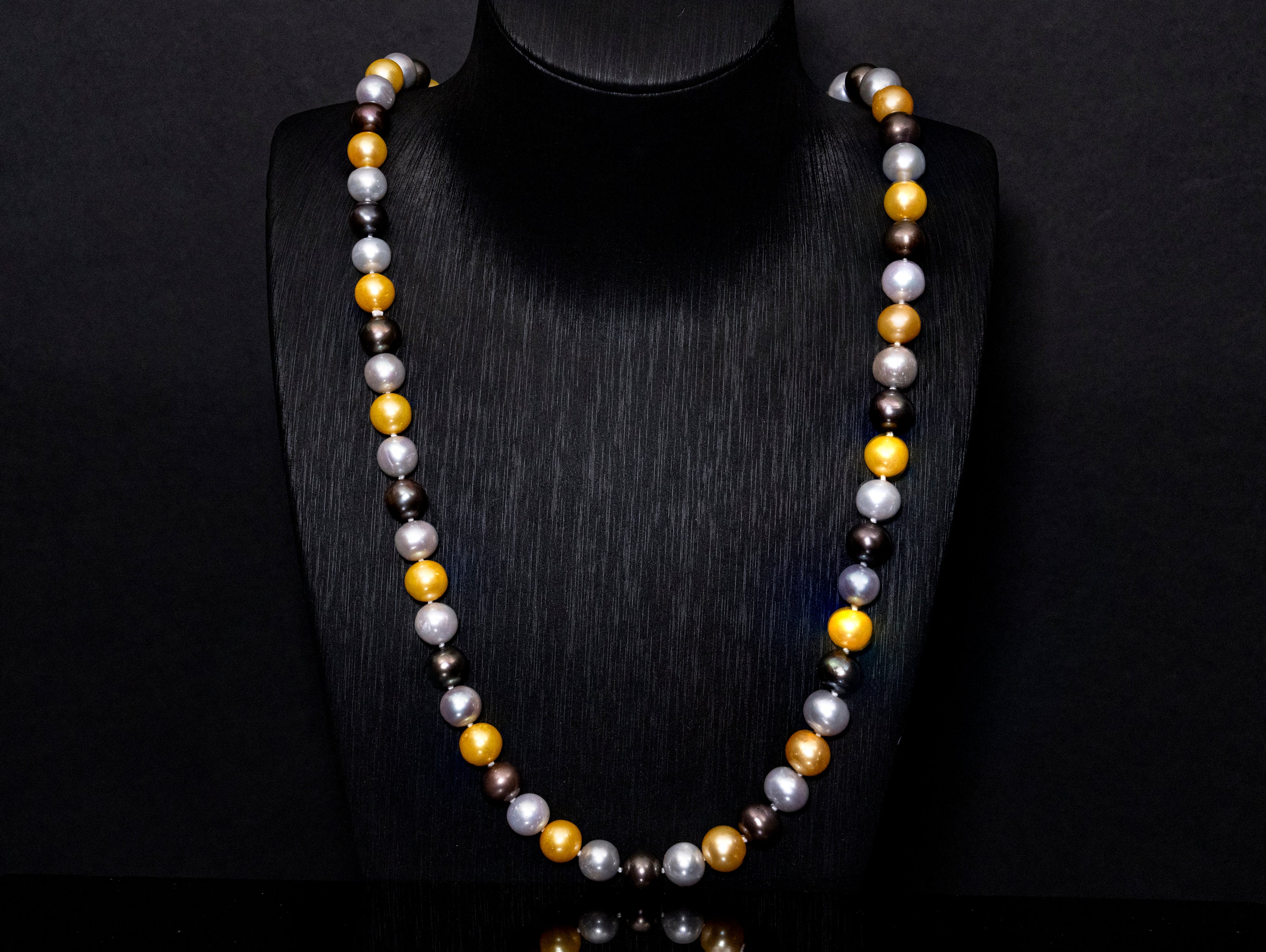 26" South Sea Sunrise-Sunset Pearl Necklace | AAAAA Grade | *No Clasp [cn051]