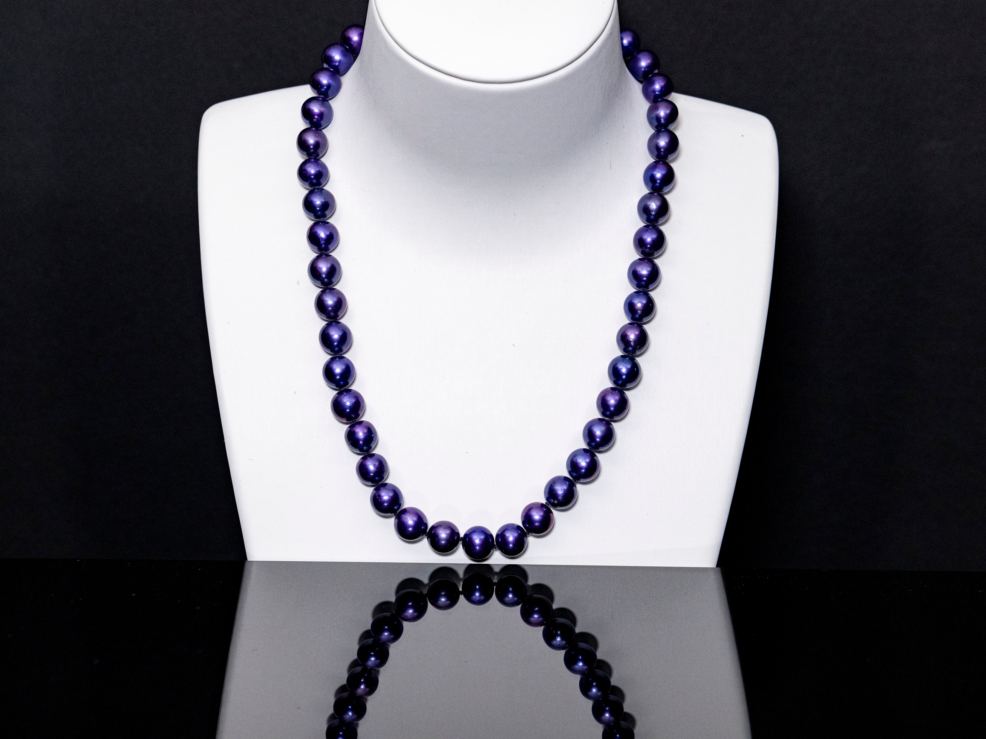 17.5" Tahitian Purple Pearl Necklace | AAAAA Grade | 14K Clasp [cnT037]