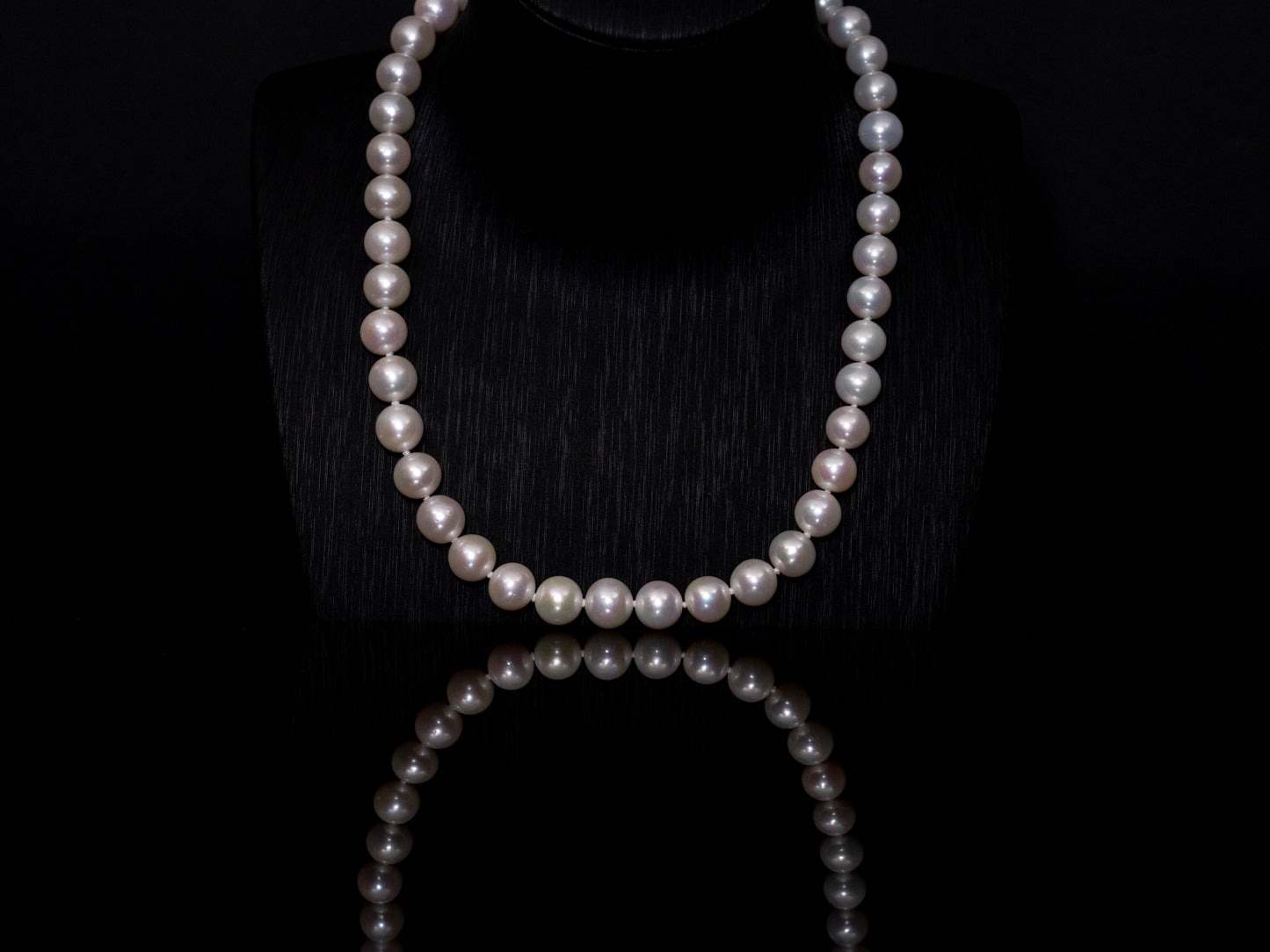 17.5" South Sea White Pearl Necklace | AAAAA Grade | 14K (white-gold) Clasp [cn012]