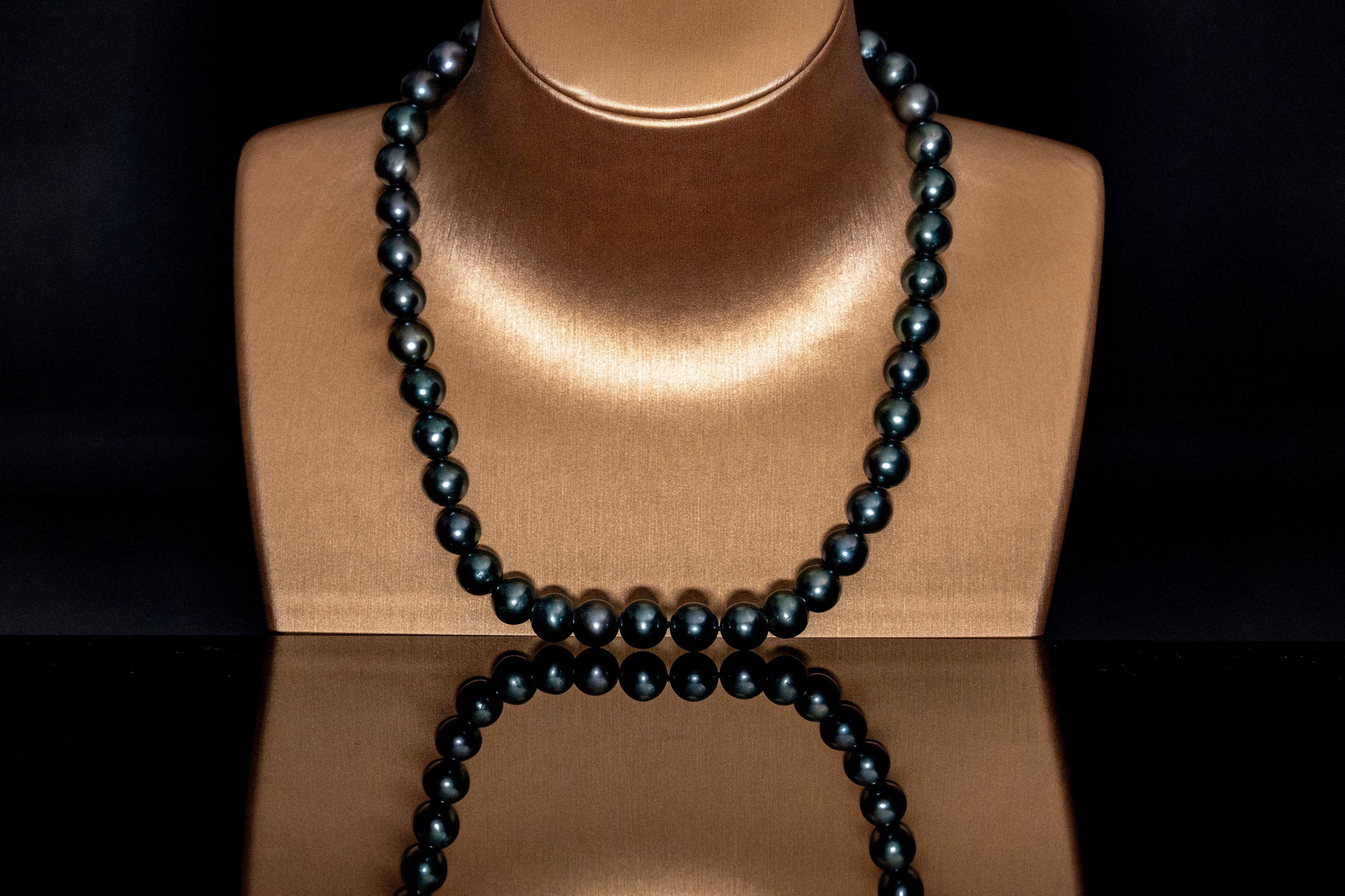 16" Tahitian Grey-Green Pearl Necklace | AAAA Grade | 14K Clasp [cnT030]