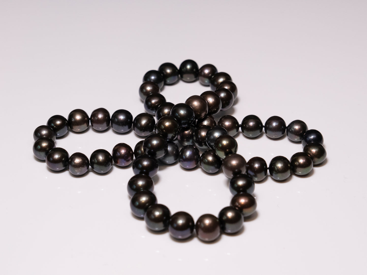 26" Tahitian Black Pearl Necklace | AAAAA Grade | *No Clasp [cnT064]