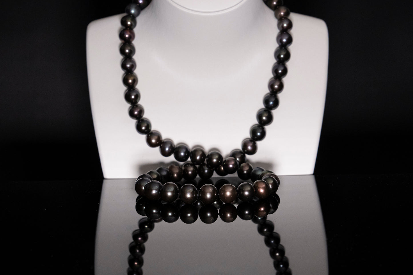 26" Tahitian Black Pearl Necklace | AAAAA Grade | *No Clasp [cnT064]