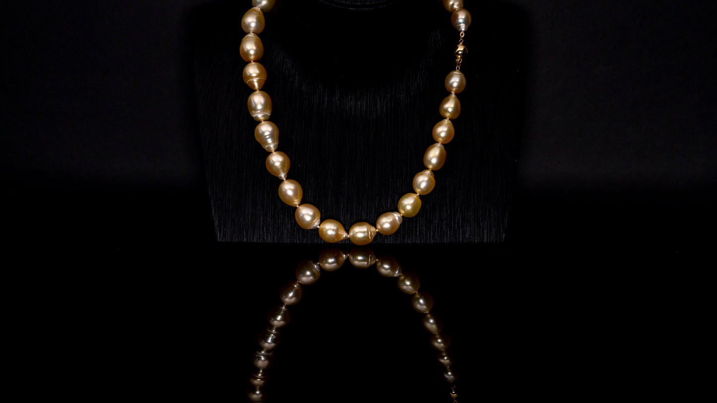 16" | South Sea Baroque Golden Necklace | TOP Grade | 18K [cn101]