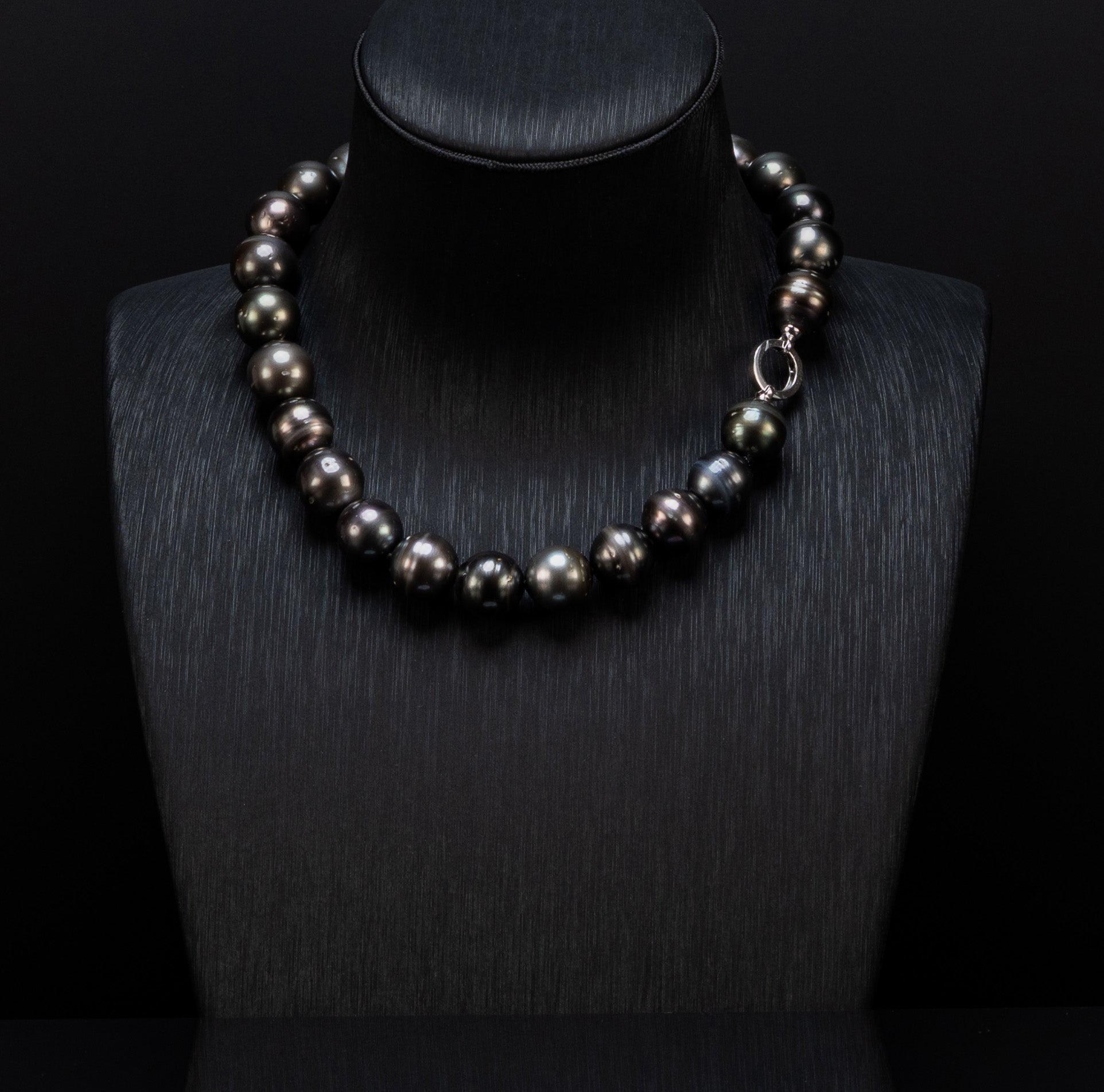 15" Tahitian Black Baroque Necklace | Plated 925s Clasp [cnT107]