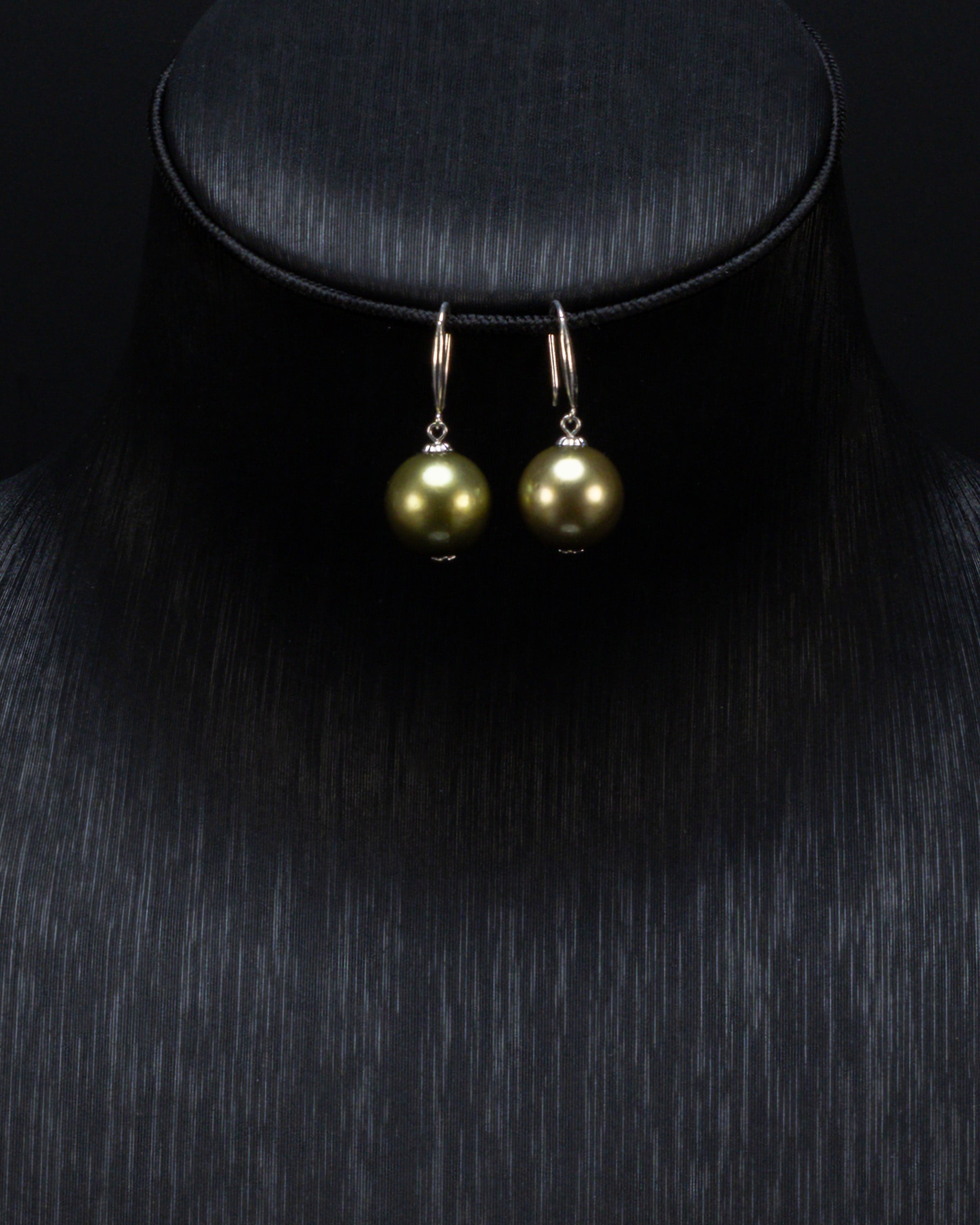 Drop Earrings | Tahitian Cultured Pearl | Pistachio | AAAAA Grade | 18K [edTp103]