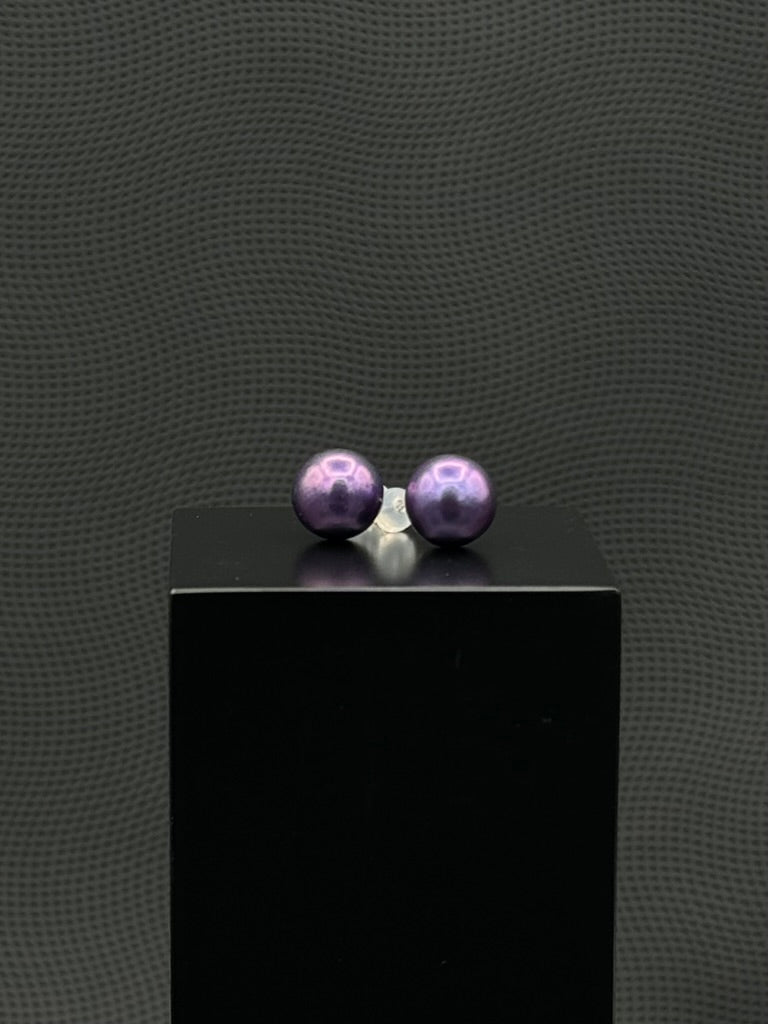 Cultured, Tahitian, pearl earrings, exhibited on black box, purple, stud style, excellent reflection, 10-11mm, 18k white gold.