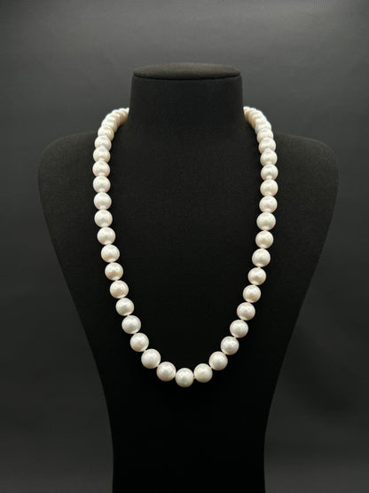 23.5" South Sea White Pearl Necklace | AAAAA Excellent Grade | 14K White Gold