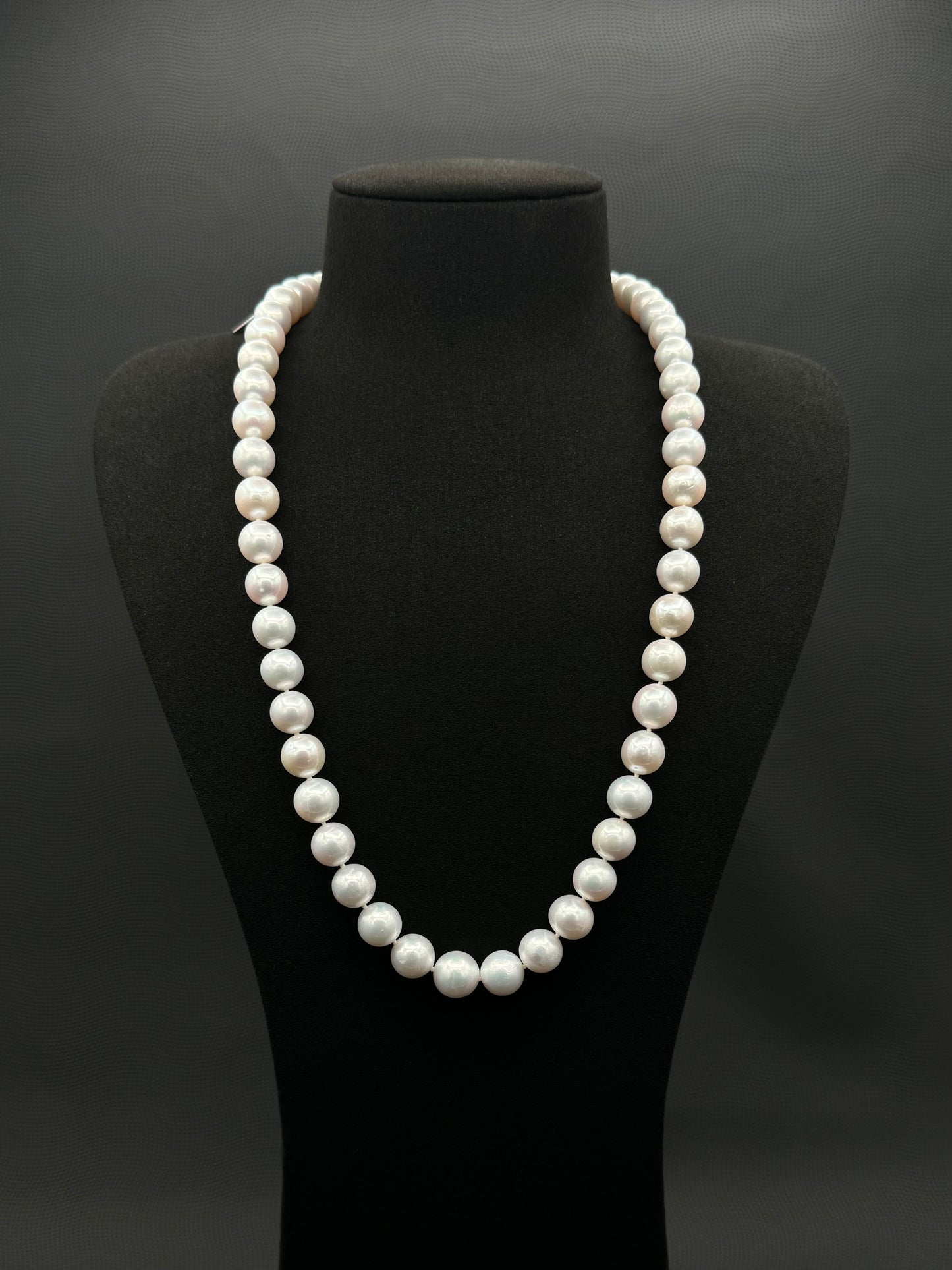 24" South Sea White Pearl Necklace | TOP Grade | 14K White Gold