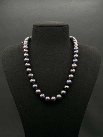 20" South Sea Natural Black Razzberry Pearl Necklace | AAAAA Excellent Grade | 14K White Gold