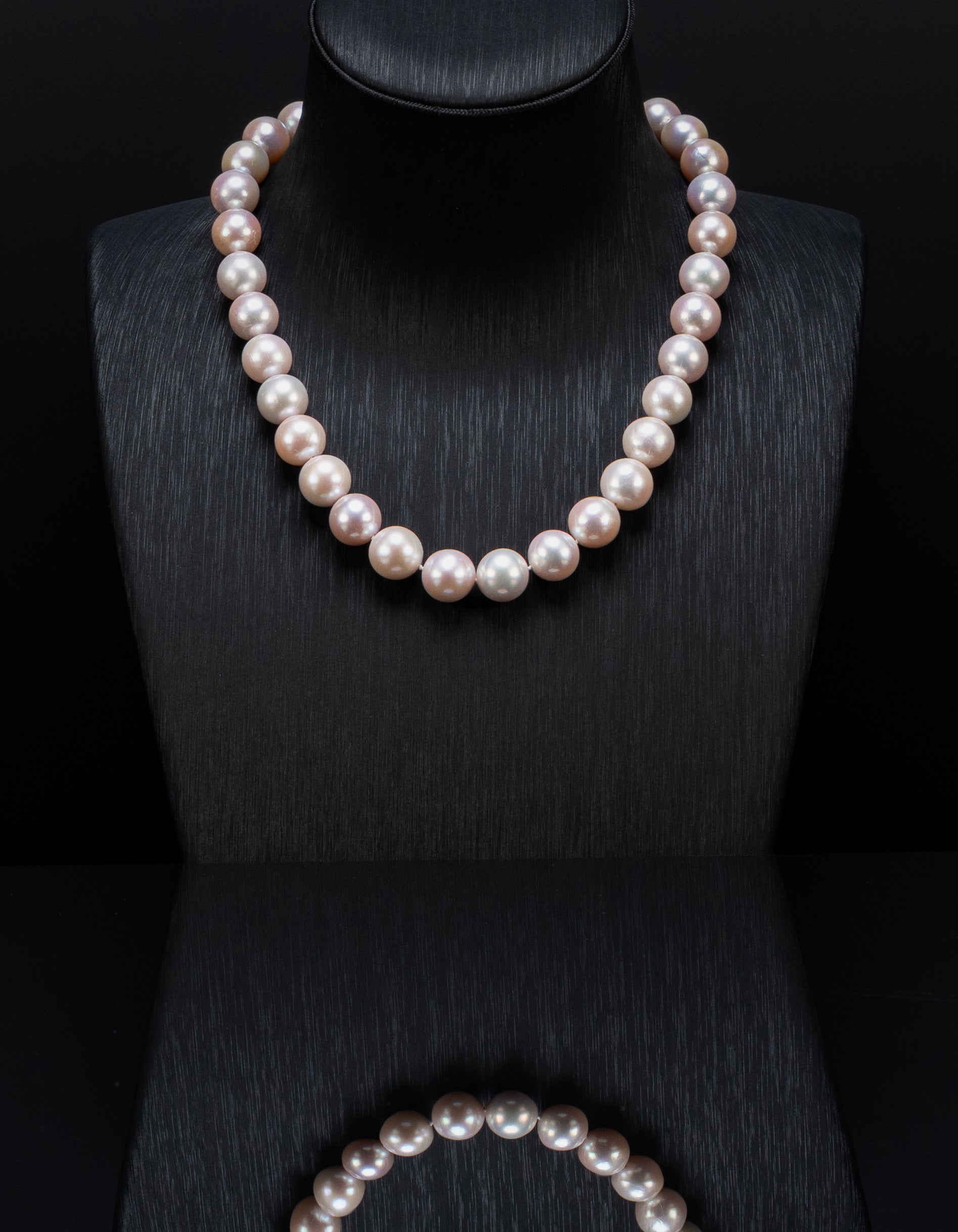 16“ South Sea Opalescent White Pearl Necklace｜ AAAAA ｜ 14K Clasp [cn111]