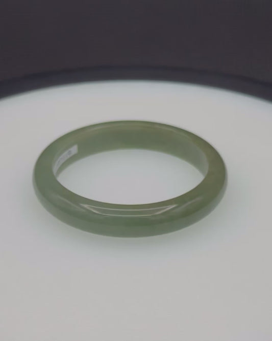 Light Green Natural Jade, Bangle, 58mm